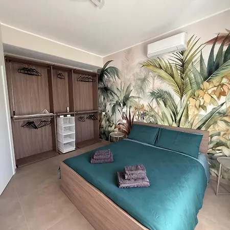 Bamboo - Free Private Parking